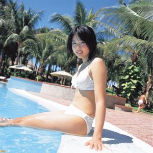 Kurokawa Mea in "Nina - Sfondo speciale" [Bomb.TV] dicembre 2004