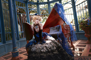 [Net Red COER Photo] A blogueira de anime A Bao também é uma coelhinha - Joan of Arc Wedding Dress