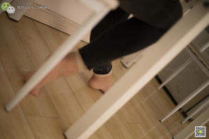 [Camellia Photography LSS] Nr. 055 Geschreddertes Schweinefleisch, nackte Füße