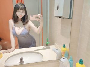 [Foto de celebridade da Internet COSER] Blogueiro de anime Mu Ling Mu0 - Selfie 2