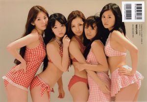 Japan AKB48 meidengroep "2013 Fashion Book Underwear Show"