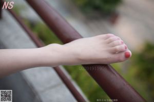 Little Junior Sister "The Girl Who Tears Stockings" [Nasi Photography]