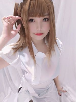 [COS Welfare] Cute Miss Sister Honey Cat Qiu - Petite infirmière