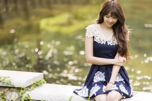 Zuid-Koreaanse godin Lee In Hye / Lee Eun Hye "Small Fresh Dress" buitenopnamen